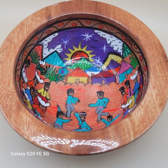 Beautiful Vibrantly Painted Mexican Wooden Decorative Bowl Wedding - Picture 13 of 16